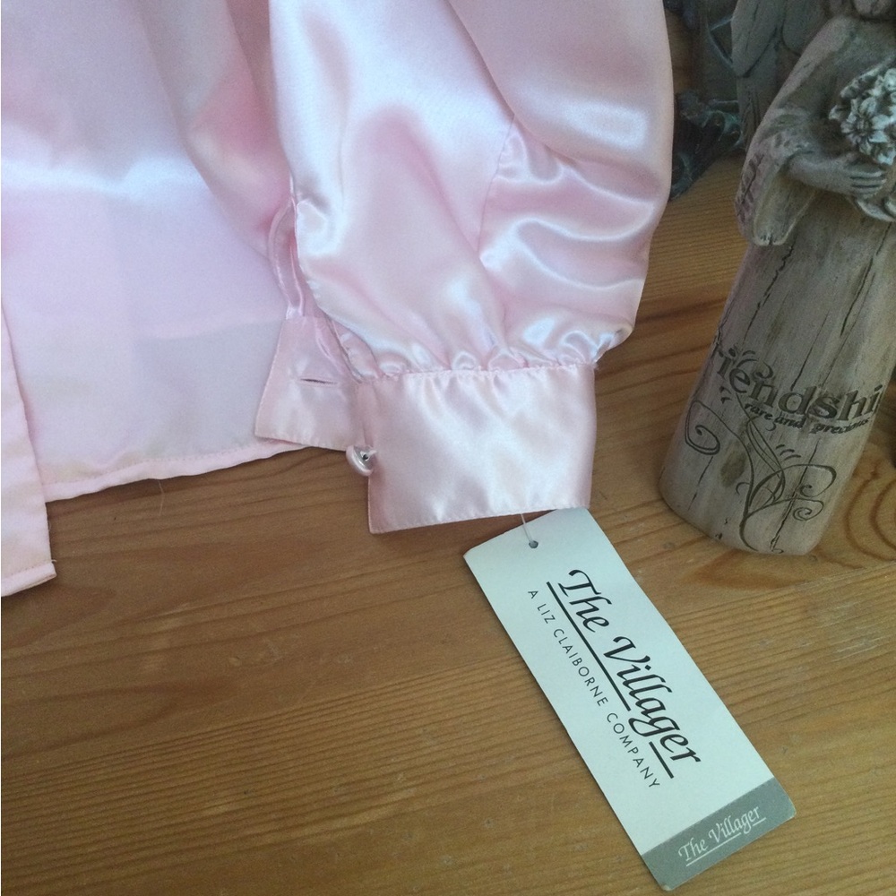 Liz Claiborne Pink Satin Blouse - Picture 5 of 5